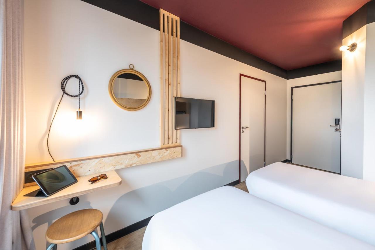 พรีเมียน คลาสโบร์ก เอ็น เบรสมอน ตักแนต Hotel Montagnat ภายนอก รูปภาพ