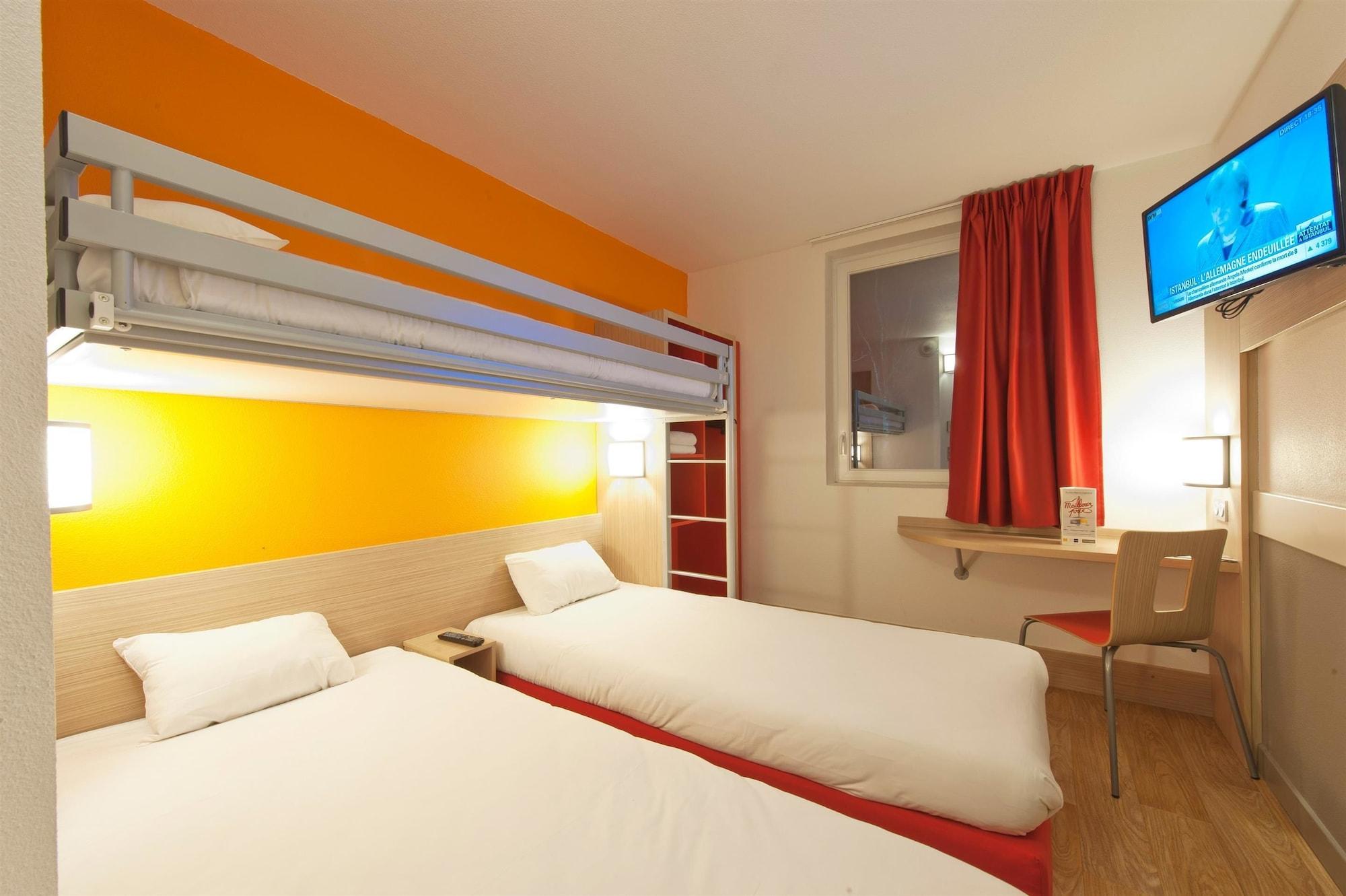 พรีเมียน คลาสโบร์ก เอ็น เบรสมอน ตักแนต Hotel Montagnat ภายนอก รูปภาพ
